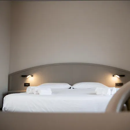 Aldero Hotel 4*