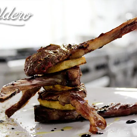 Отель Aldero 4*